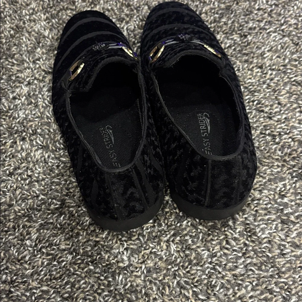 Boys Easy Street Black Loafers